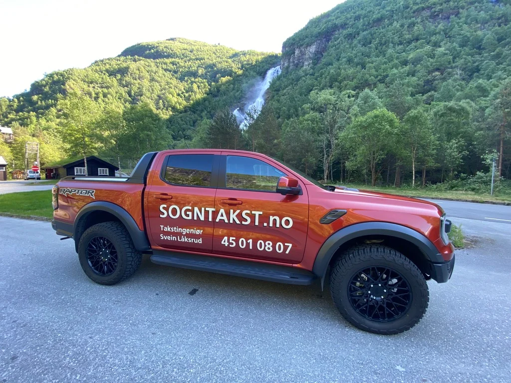 Sogn Takst AS sin firmabil - Svein Låksrud